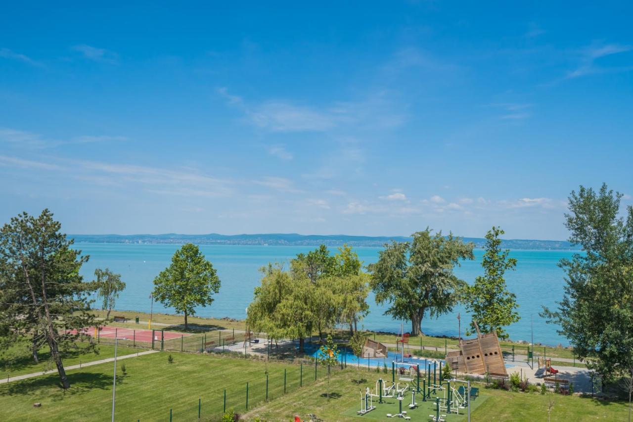 Mf Adriana Panorama Apartment Siófok Extérieur photo
