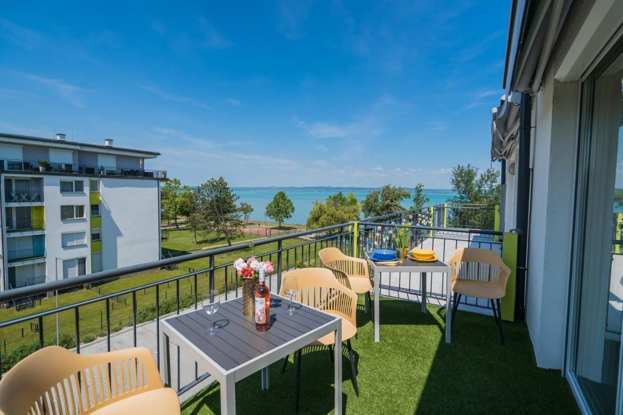 Mf Adriana Panorama Apartment Siófok Extérieur photo