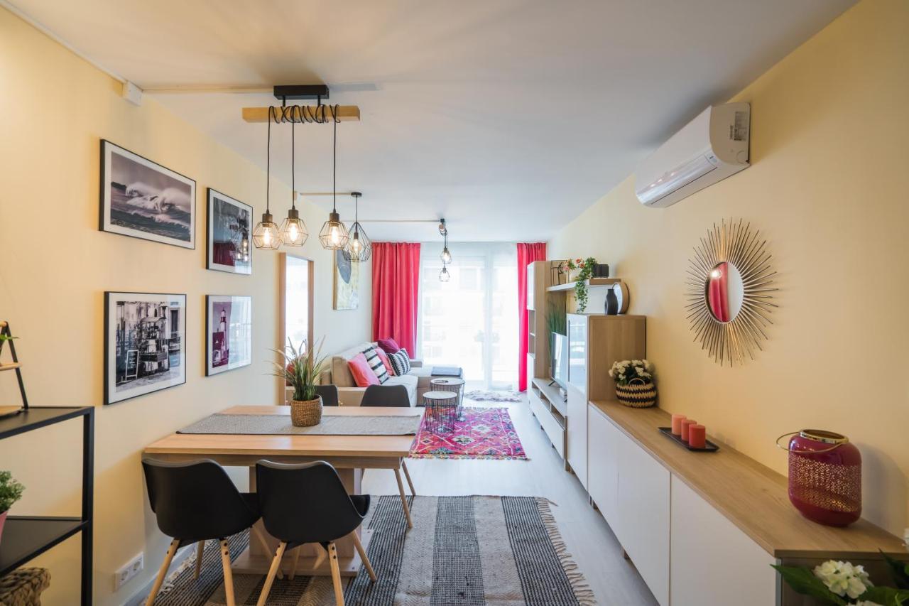 Mf Adriana Panorama Apartment Siófok Extérieur photo